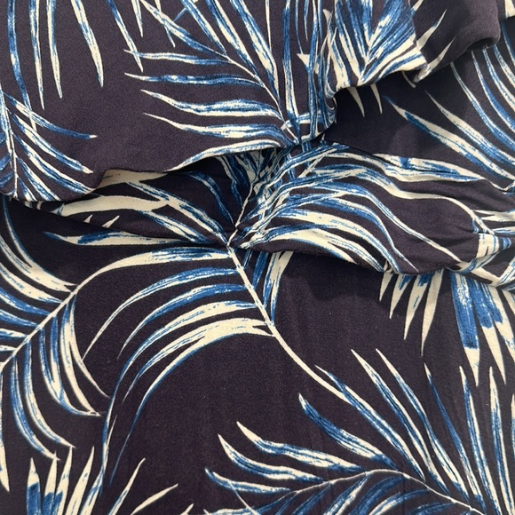 A Pea in the Pod 1-shoulder flowy maternity maxi dress size L navy, royal &white - Picture 2 of 5